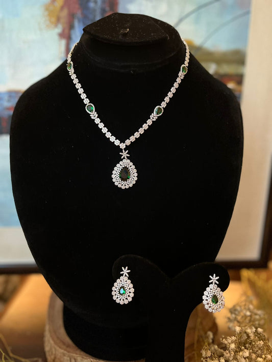Emerald Silver Set